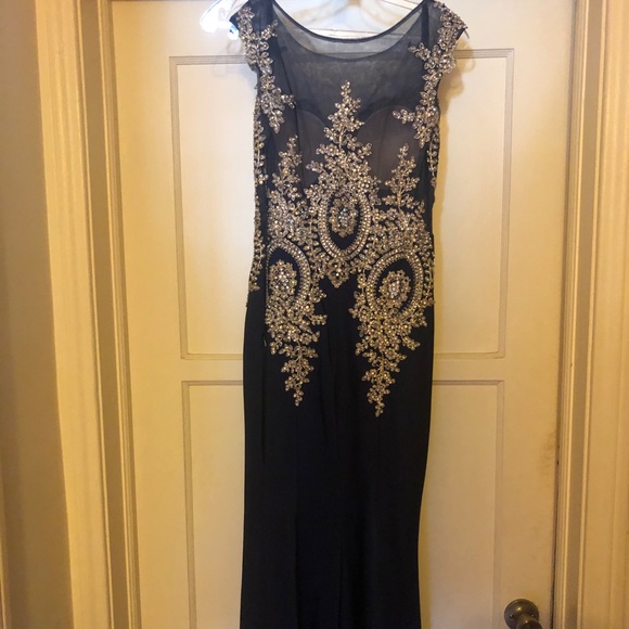 gold and navy elegant long gown - Picture 2 of 3